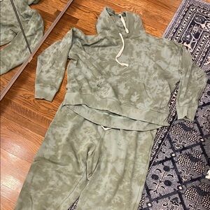 Aerie XL sweats set Jogger and hoodie